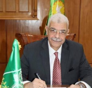رئيس جامعة المنوفية يصدر قرارا بتجديد ندب الدكتور صلاح حجازى عميدا لكلية طب الأسنان