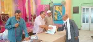 مدير تعليم دراو شمال اسوان محمود نادى يكرم السادة العاملين بديوان الإدارة المحالين للمعاش