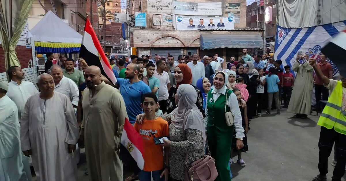 صفحة جديده تكتب في التاريخ