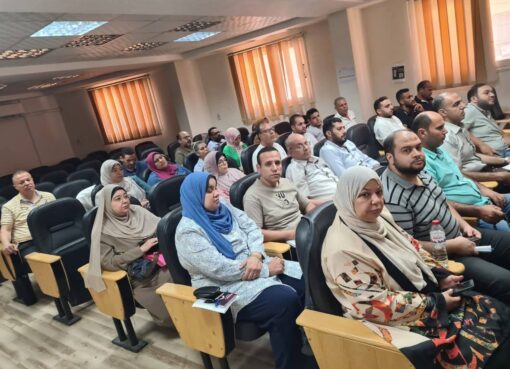 الإدارة العامة للمتوطنة تعقد اجتماعًا لمناقشة الإستعدادات اللازمة لتقديم ملف الإشهاد بخلو مصر من مرض البلهارسيا الإدارة العامة للمتوطنة تعقد اجتماعًا لمناقشة الإستعدادات اللازمة لتقديم ملف الإشهاد بخلو مصر من مرض البلهارسيا