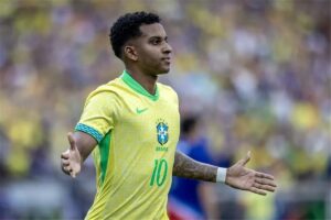 مفاجأت الإيطالي مع السسليساو