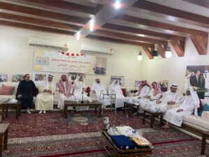 أهالي منطقة مكة يزورون معالي الدكتورعبدالعزيز سرحان للاطمئنان على صحته