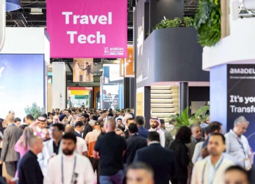 قطاع السفر والسياحة العالمي سيشهد 30 مليار زيارة سياحية بحلول عام 2034  قطاع السفر والسياحة العالمي سيشهد 30 مليار زيارة سياحية بحلول عام 2034