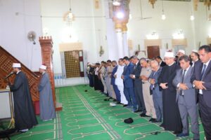محافظ السويس والقيادات والأهالي يشهدون إحتفال مديرية الأوقاف بمناسبة ذكري المولد النبوي الشريف