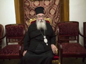 إقالة الأنبا " دميانوس " راهب سانت كاترين نهاية فصل مثير للجدل