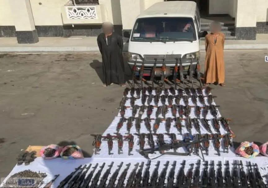 ضبط كميه الساحة وذخيرة في كمين الشرطة بارمنت