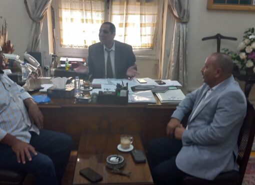 درويش وعوض يستهلا مشوارهم السياسى ببحث ملف صرف مستحقات المزارعين والعاملين بشركة السكر