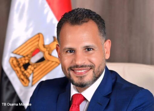 محمد فاروق يوسف يمنح 3 رحلات عمرة لحفَظة القرآن بالرياض ببني سويف محمد فاروق يوسف يمنح 3 رحلات عمرة لحفَظة القرآن بالرياض ببني سويف