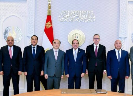 الرئيس السيسى يستقبل رئيس شركة ” سكاتك ” النرويجية ورئيس مجموعة ” صنجرو ” الصينية
