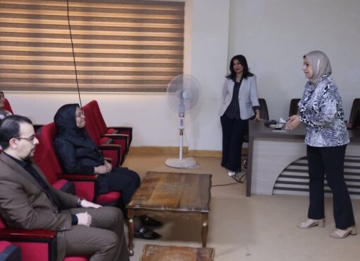 كلية طب المستنصرية تنظم دورة تدريبية عن ثقافة السلامة في بيئة العمل المختبرية كلية طب المستنصرية تنظم دورة تدريبية عن ثقافة السلامة في بيئة العمل المختبرية