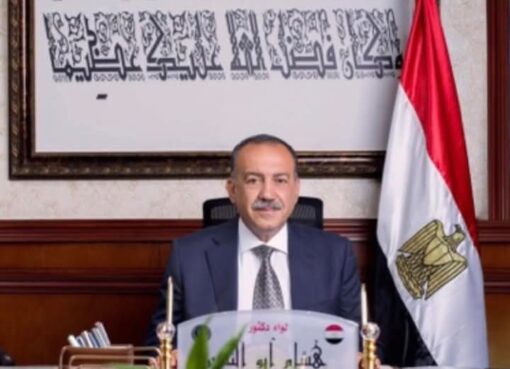 محافظ أسيوط يوافق على فتح 44 قاعة جديدة لرياض الأطفال للعام الدراسى محافظ أسيوط يوافق على فتح 44 قاعة جديدة لرياض الأطفال للعام الدراسى