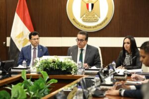 مصر تواصل رعاية جرحى غزة: اجتماع وزاري يعزز خطط الدعم الصحي والإنساني