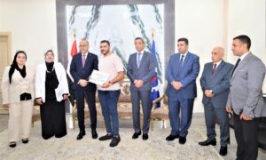 محافظ السويس يستقبل وزير العمل ومناقشة تفعيل التعاون في كافة الملفات المشتركة ويٌسلمان 81 عقد عمل للشباب من بينهم 31 عقدًا لذوي همم ..