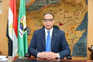 محافظ الفيوم يقرر وقف نائب رئيس مدينة عن العمل لمدة 3 أشهر وإحالته للنيابة .