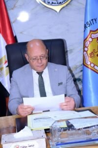رئيس جامعة سوهاج يعتمد شروط تسكين الطلاب: سن القبول ودعم الحالات الاجتماعية