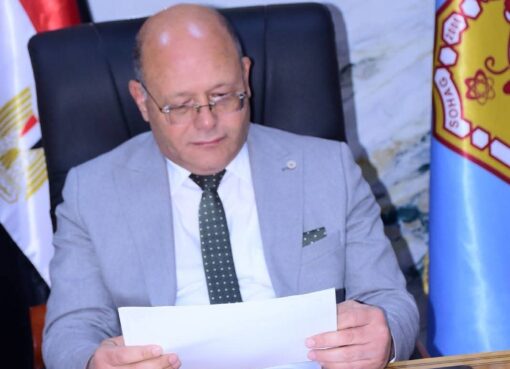 رئيس جامعة سوهاج يعتمد شروط تسكين الطلاب: سن القبول ودعم الحالات الاجتماعية