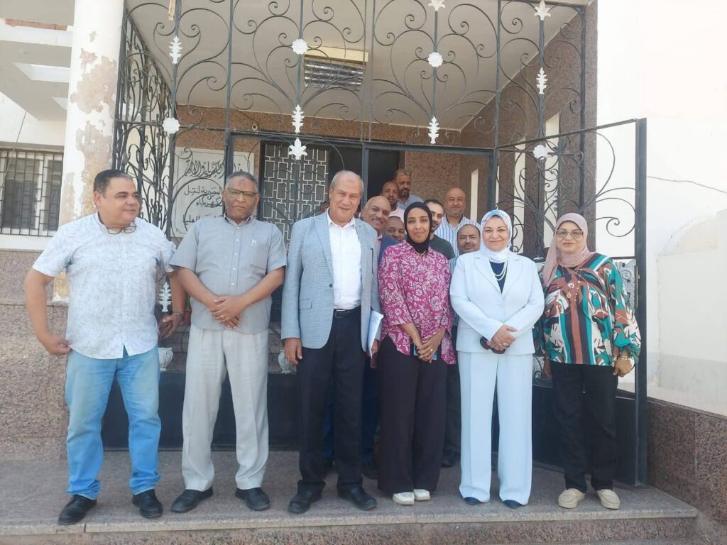 جولة تفقدية للمهندسة صباح مشالى نائب وزير الكهرباء والطاقة بشركة توزيع مصر العليا ومنطقة الشركة المصرية لنقل الكهرباء 