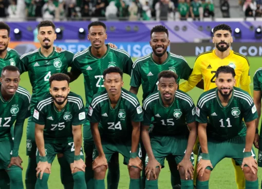 محاربو الصحراء يأجلون الحسم محاربو الصحراء يأجلون الحسم
