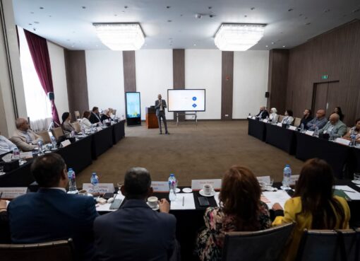 مائدة مستديرة تناقش مستقبل المجتمع المدني المصري في ظل ندرة التمويل