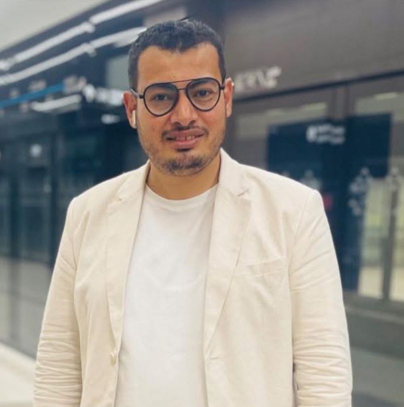 الكاتب / محمدصبَّاح