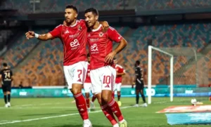 الأهلى يتخطى سيراميكا بصعوبه