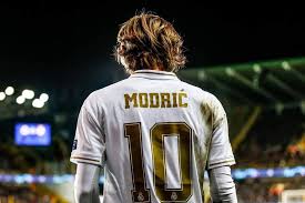 حكاية أسطورية كتبها الأمير