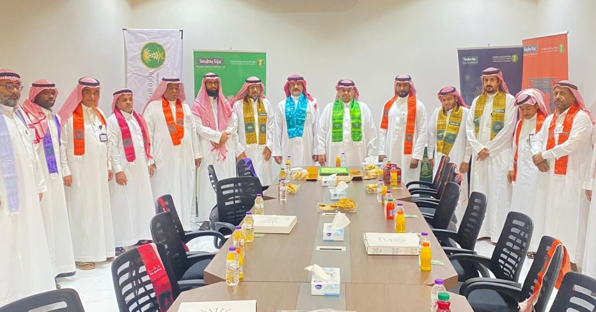 بيئة خليص تشارك في احتفالات اليوم الوطني الـ95 بمبادرات للتوعية البيئية والتشجير