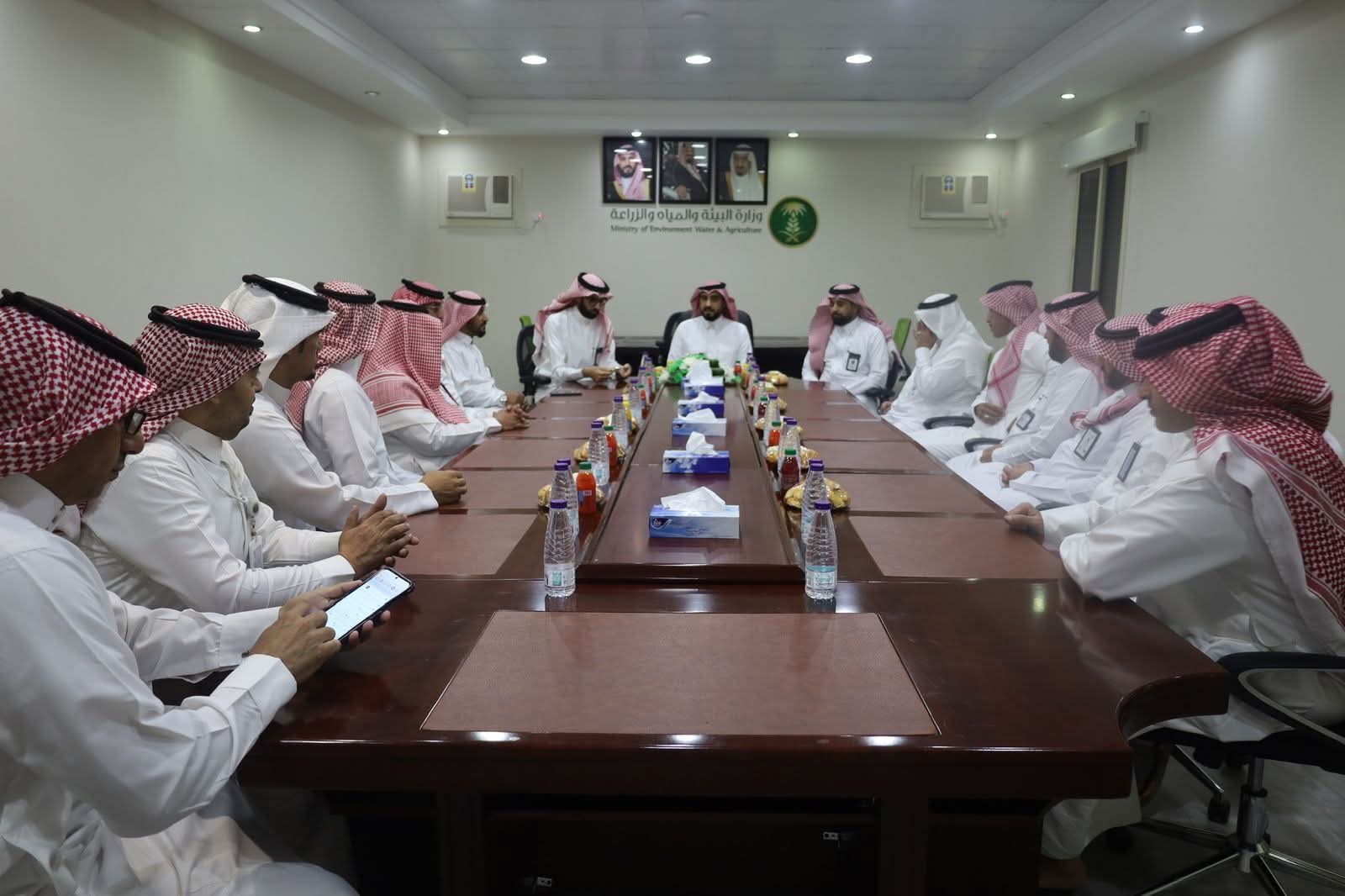 مدير عام بيئة منطقة مكة المكرمة يتفقد مكتب الطائف ويطلع على مشاريع "ريف" والمبادرات الزراعية النوعية