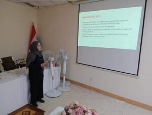 كلية طب المستنصرية تلقي محاضرة علمية حول مراجعة الحالات من العمل النسيجي الروتيني
