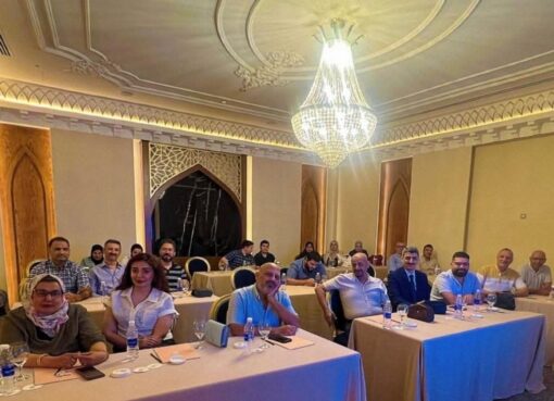 رئيس فرع الجراحة في كلية طب المستنصرية يلقي محاضرة علمية عن فهم الاضطرابات الوظيفية