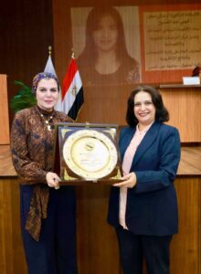 جامعة عين شمس تشارك في ندوة حول "دور النيابة الإدارية في حماية الاستثمارات والمال العام"