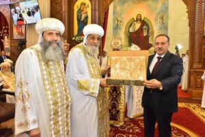 محافظ أسيوط يشارك البابا تواضروس الثاني في تدشين كاتدرائية مارمرقس بالدير المحرق بالقوصية