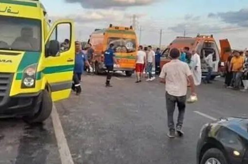 تصادم سيارتي أجرة ونقل على الدائري بالفيوم يُسفر عن إصابة 8 أشخاص تصادم سيارتي أجرة ونقل على الدائري بالفيوم يُسفر عن إصابة 8 أشخاص