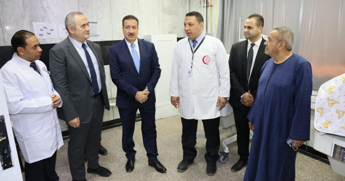 طفرة صحية جديدة بالمنوفية. محافظ المنوفية ورئيس الهيئة العامة للمستشفيات يتفقدان أعمال التطوير بمستشفى شبين الكوم التعليمي