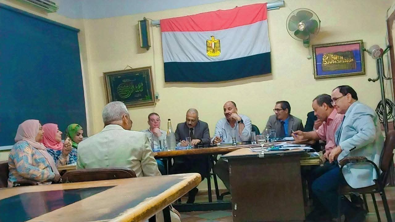 تعليم المنيا .. لجنة اختيار الوظائف الإشرافية.. دكاترة بدرجة الأستاذية