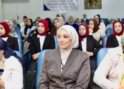 نائب رئيس جامعة دمنهور تشهد فعاليات ندوة “صحة المرأة: وقاية وفحص دوري”