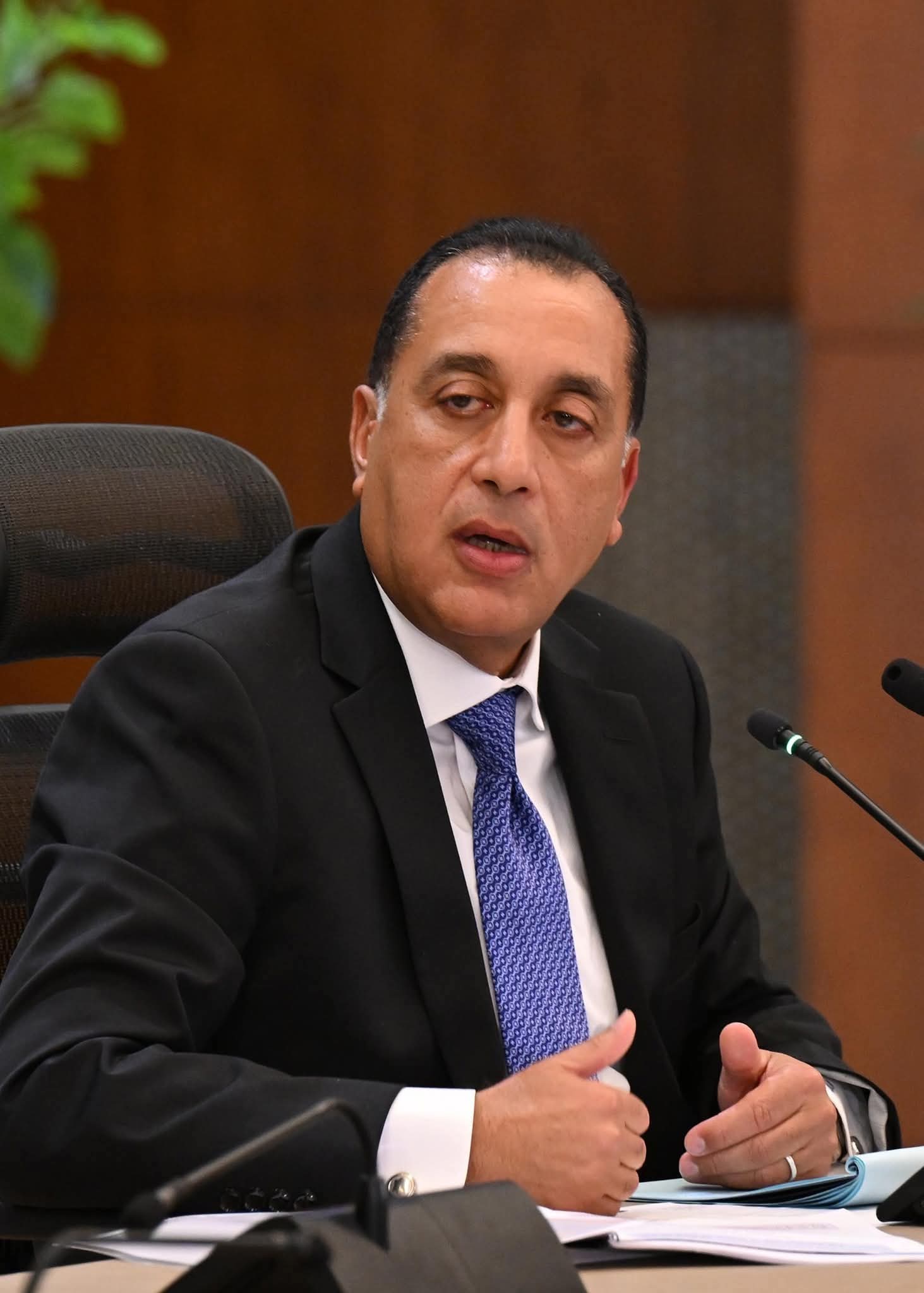 الحكومة تُشكل لجنة عليا لوضع خارطة طريق لتطوير الإعلام