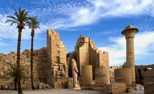 سرّ معبد الكرنك يُكشف أخيراً.. تحديد عمره الحقيقي بعد عقود من الجدل