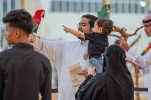 أنشطة وتجارب تفاعلية تجذب العائلات في معرض الصقور والصيد السعودي الدولي 2025