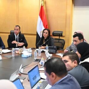وزيرة التضامن تترأس اجتماع اللجنة العليا للأسر البديلة الكافلة