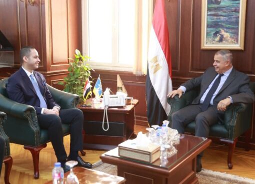 تطوير الخدمات الصحية وإدراج المحافظة ضمن منظومة التأمين الصحي الشامل