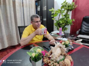 التمسك بولائنا لوطننا الغالي