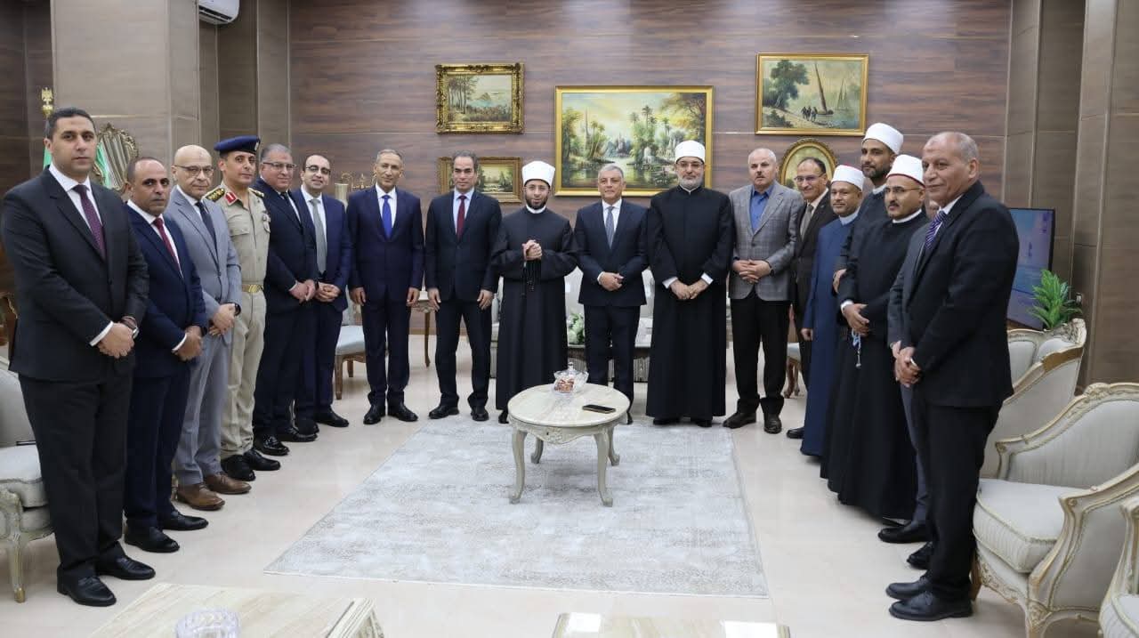 احتفالًا بالعيد القومي الـ ٧٤ لمحافظة الإسماعيلية محافظ الإسماعيلية يستقبل وزير الأوقاف ومفتي الجمهورية ورئيس الهيئة الوطنية للإعلام