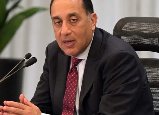 مدبولي يؤكد أن زيارته لمحافظة القليوبية للمرة الثانية خلال أسبوع تأتي في إطار متابعة مختلف المشروعات