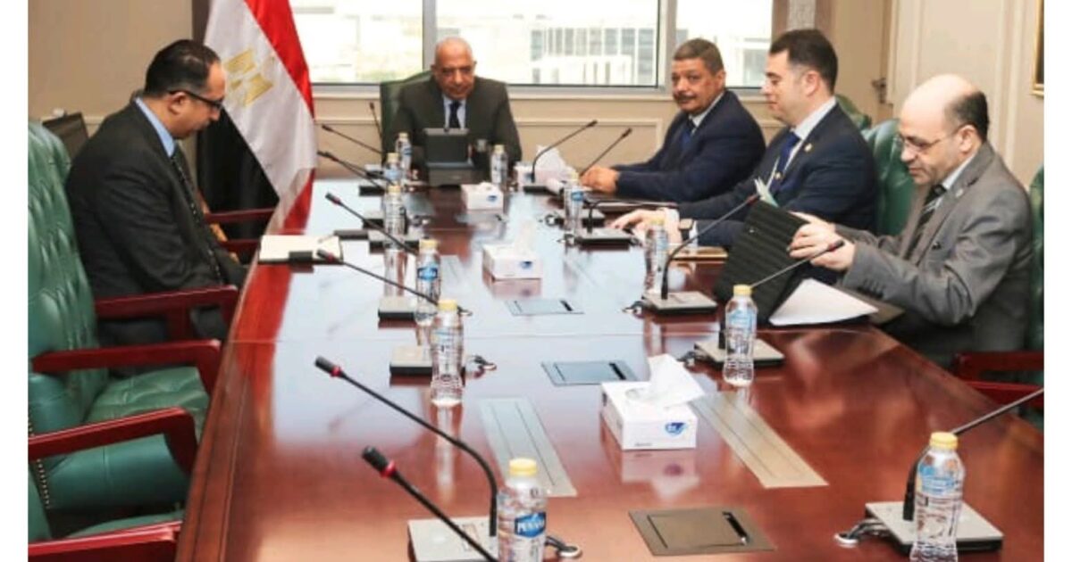 الدكتور محمود عصمت يستعرض خطة العمل التكاملى بين الهيئات النووية لتوحيد الجهود وتحقيق الأهداف والتعاون