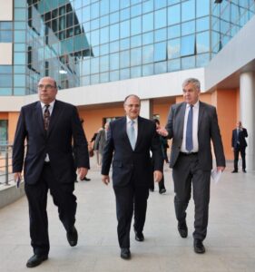 الغمراوي: الجامعة الألمانية نموذج ناجح للشراكة الدوائية