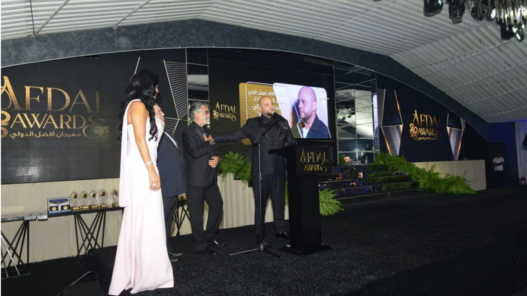 المطرب أمين سلطان: حفل عالمي وجائزة تاريخية ومنصة للمستقبل