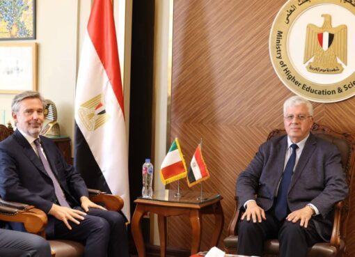 وزير التعليم العالي يستقبل السفير الإيطالي بالقاهرة وزير التعليم العالي يستقبل السفير الإيطالي بالقاهرة