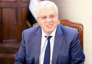 وزير التعليم العالي يهنئ أساتذة الجامعات المُعينين بقائمة مجلس الشيوخ