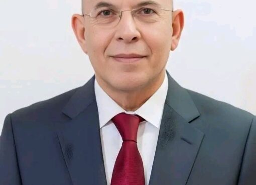 ليس لها ند ليس لها ند